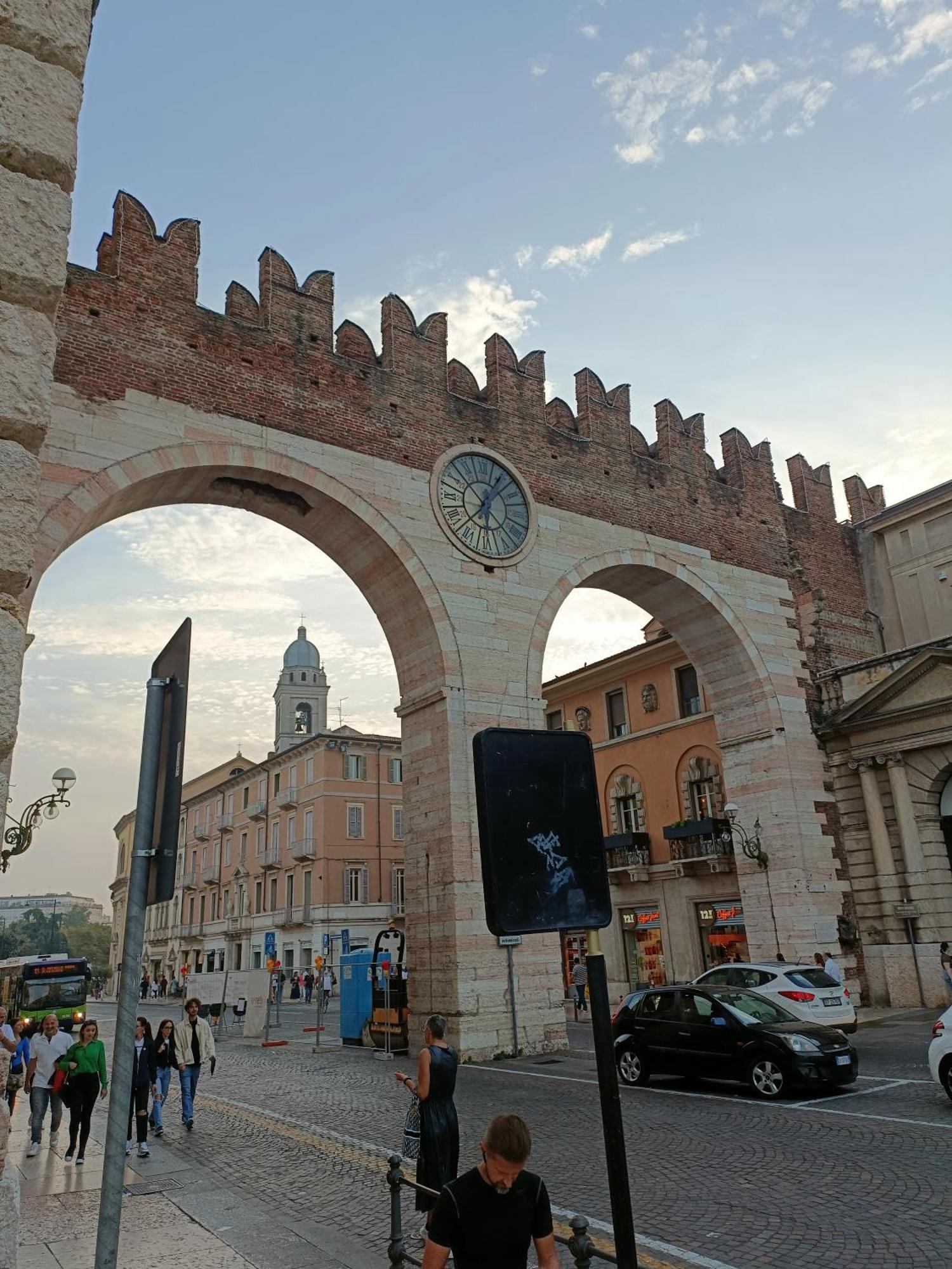 Mavipagi Apartment Verona Exterior photo